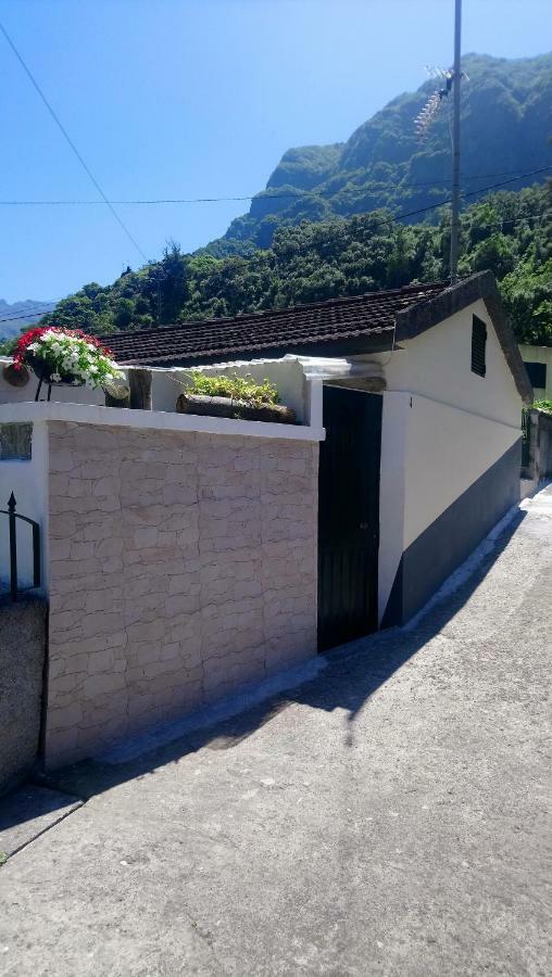 A Casa Da Avo... Villa Sao Vicente  Exterior photo